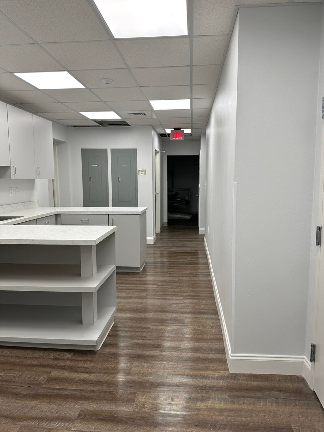Commercial restaurant tile installation by Sisson Tile — dining area floor and walls by Sisson Tile